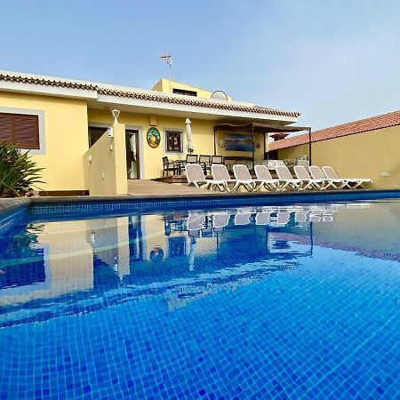 Vivienda Vacacional Tinizara Arona  Exteriör bild