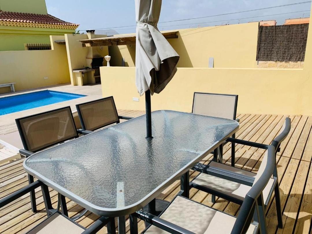 Vivienda Vacacional Tinizara Arona  Exteriör bild