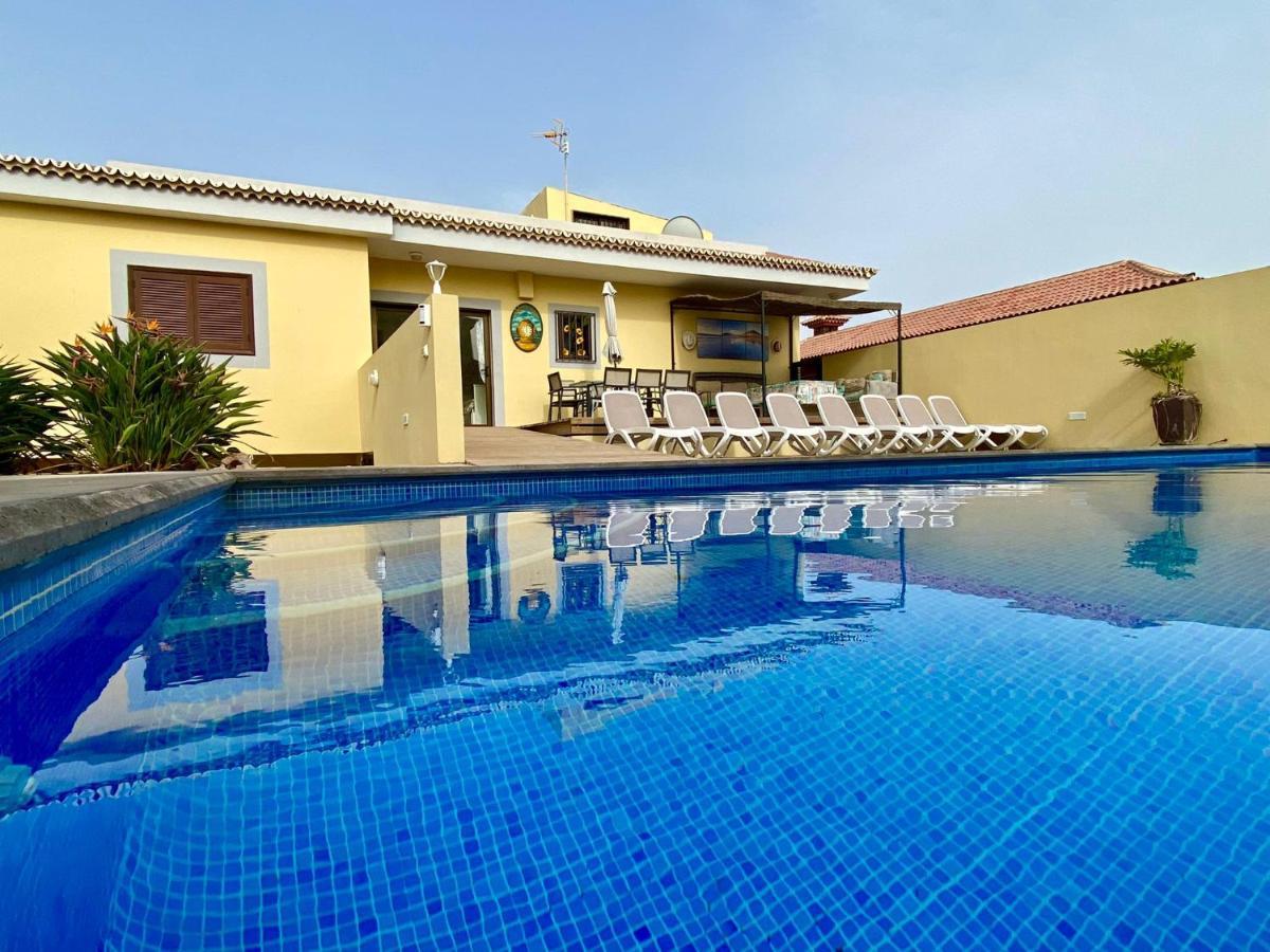 Vivienda Vacacional Tinizara Arona  Exteriör bild
